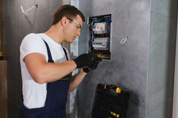 Best Emergency Electrical Repair  in New London, WI